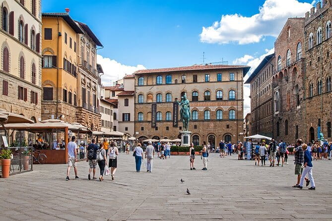 Florence in a Day: David, Cathedral & City Highlights Guided Tour - Choosing the Giotto’s Bell Tower climb