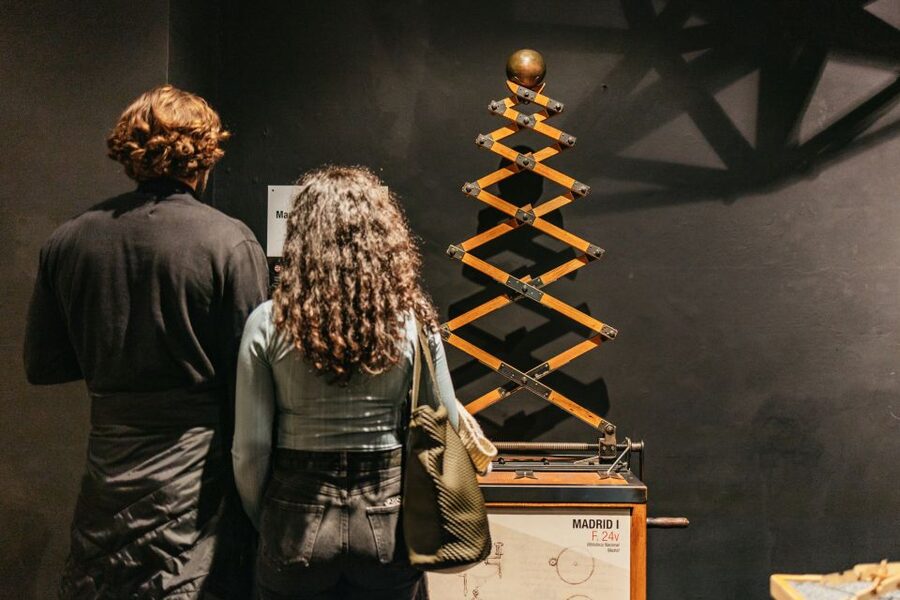 Florence: Leonardo Interactive Museum Entry Ticket - What the main machines reveal
