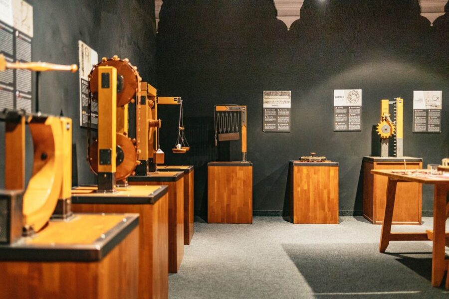 Florence: Leonardo Interactive Museum Entry Ticket - Why the hands-on format works for families