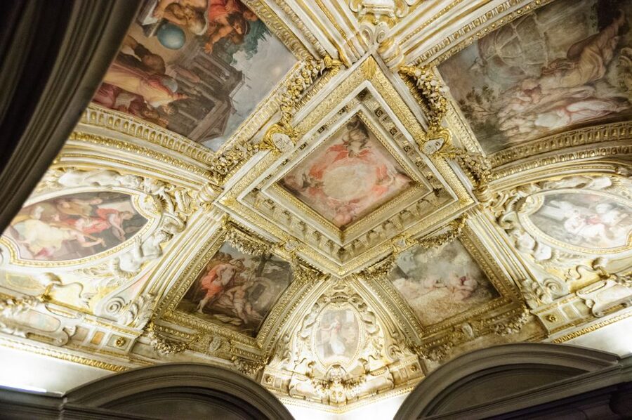 Florence: Palazzo Vecchio Entrance Ticket & Audioguide - Getting inside from Piazza della Signoria