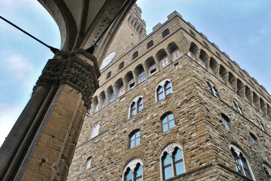 Florence: Palazzo Vecchio Guided Tour - Secret passages and details you could miss