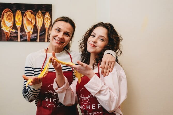 Florence: Pasta Cooking Class with Unlimited Wine - How good is the value?
