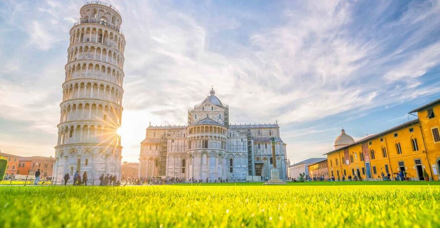 Florence: Pisa, Siena and San Gimignano Day Trip with Lunch - Lunch and wine at Poggio ai Laghi