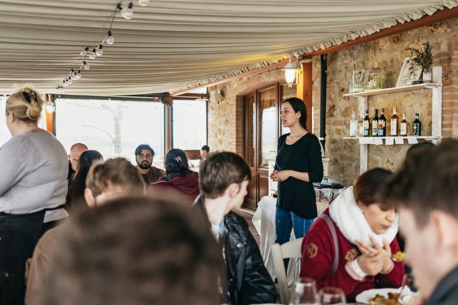 Florence: Pisa, Siena, San Gimignano, and Chianti Experience - Siena: a choice between freedom and context
