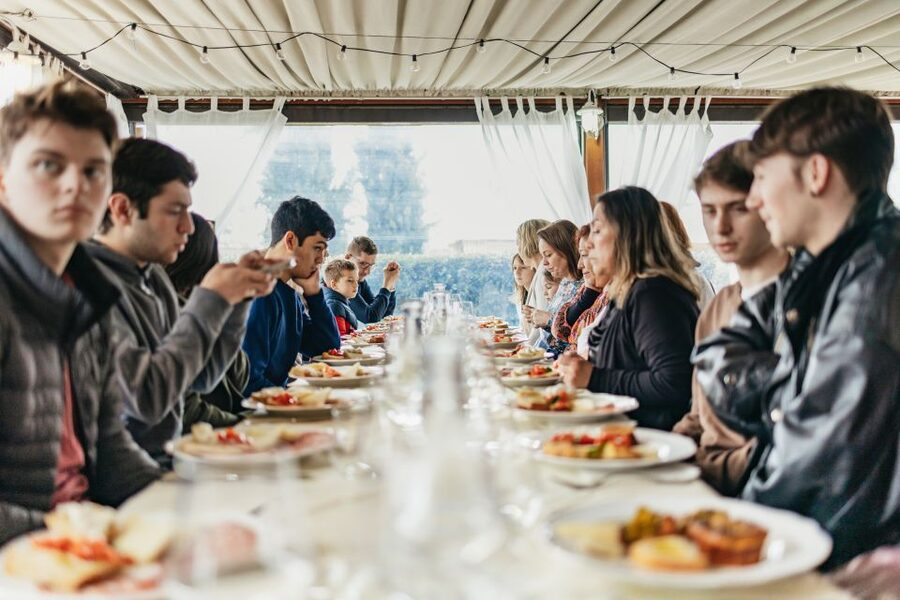 Florence: Pisa, Siena, San Gimignano, and Chianti Experience - The guide and driver make the schedule work