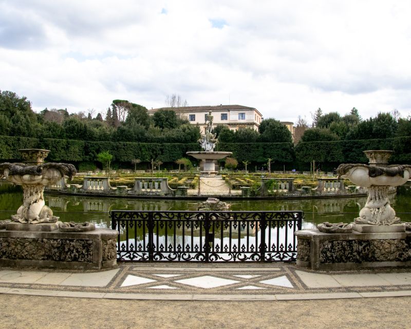 Florence: Pitti Palace and Boboli Gardens Walking Tour - Who should book this experience