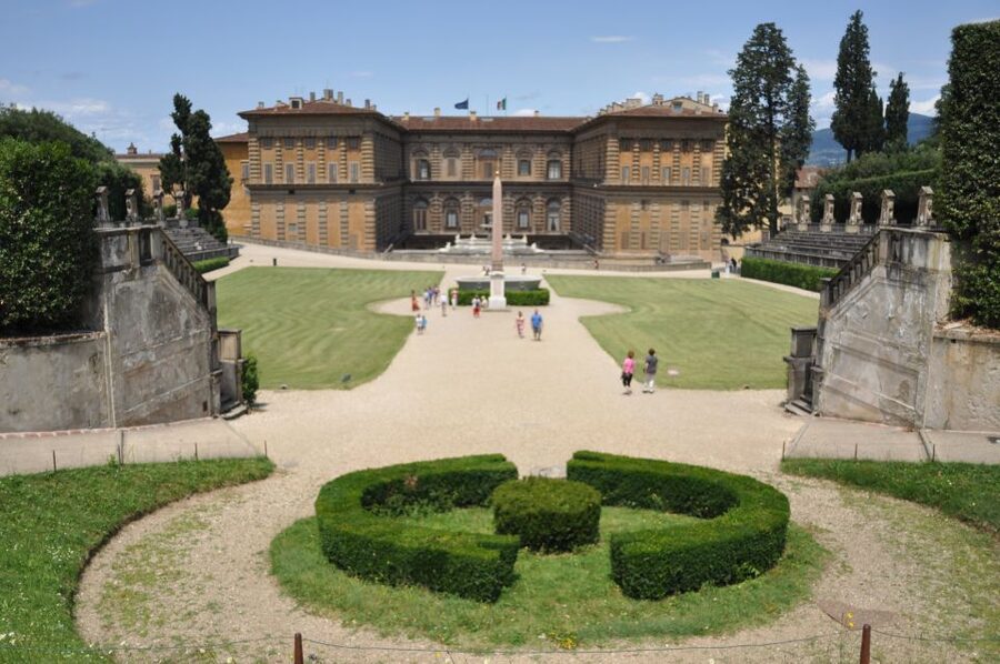 Florence: Pitti Palace, Boboli Garden, Palatine Gallery Tour - How demanding is the walking?