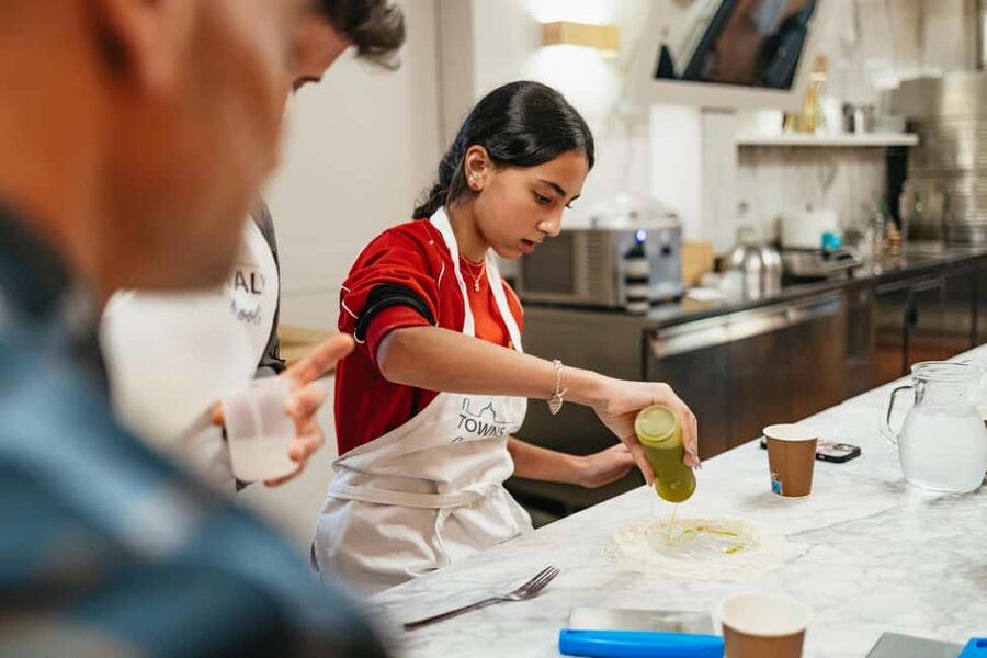 Florence: Pizza and Gelato Preparation Class - Gelato culture, ingredients, and the chocolate tasting