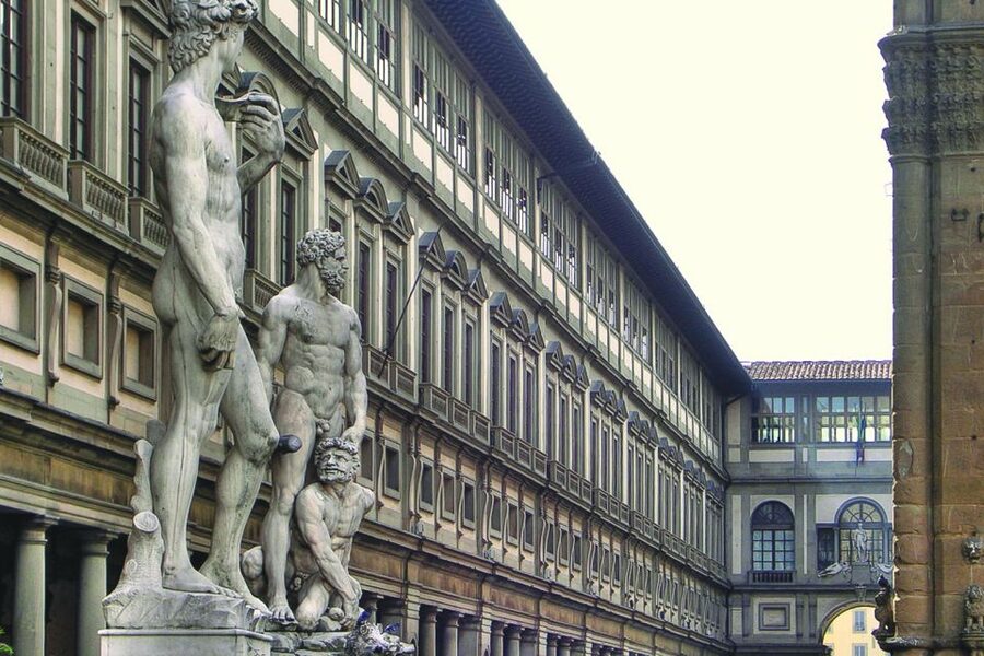 Florence: Private Uffizi Gallery Discovery Tour with Ticket - Is $198.25 per person fair value?