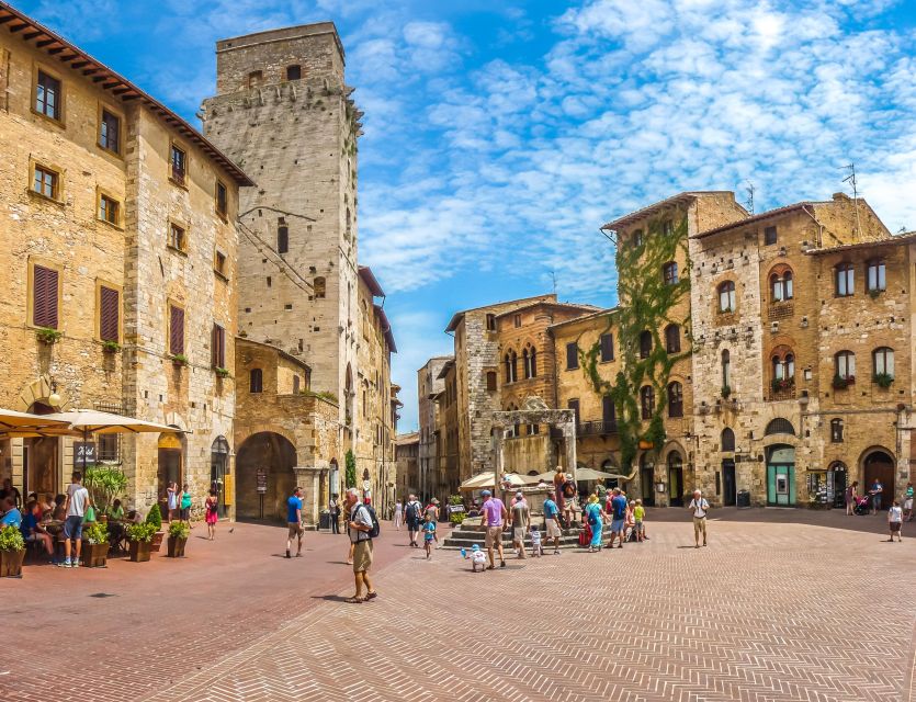 Florence: Siena & San Gimignano Day Trip with Lunch & Wine - Walking, comfort, and practical limits