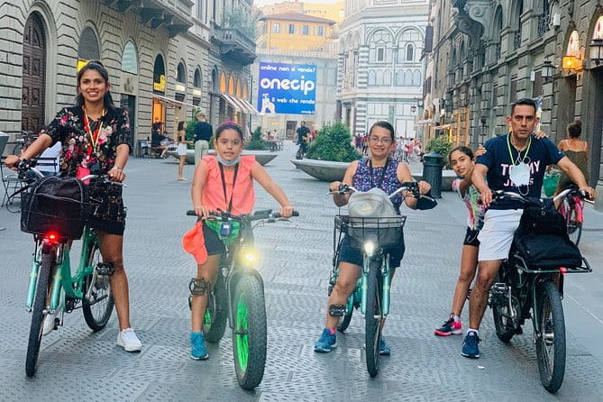 Florence Small Group Electric Bike City Tour - San Lorenzo and the heart of Medici Florence