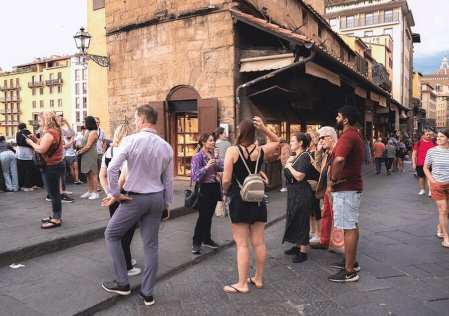 Florence: Small Group Guided Walking Tour - Piazza della Signoria and the public face of power