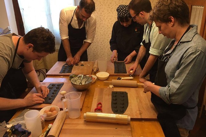 Florence Small-Group Pasta Class with Seasonal Ingredients - Quick take: what makes this class worthwhile