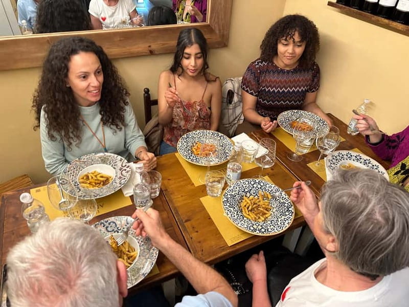 Florence: Street Food Tour with Wine & Local Guide - Cantucci, vin santo, and the sweet finish