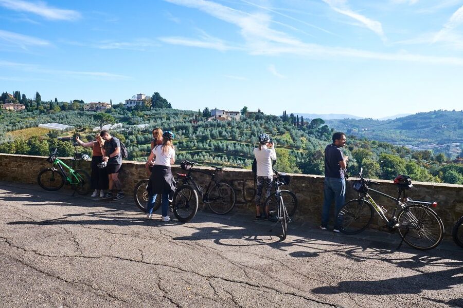 Florence: Tuscany Bike Tour with Wine & Olive Oil - San Miniato al Monte and the Florence panorama