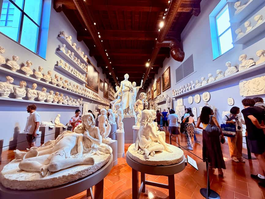 Florence: Uffizi & Accademia Small Group Walking Tour - Michelangelo’s David at the Accademia