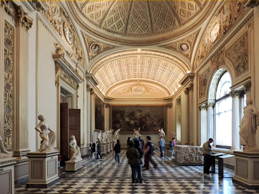 Florence: Uffizi Entry Ticket & Audio Guided Tour with Host - Botticelli, Leonardo, and Michelangelo