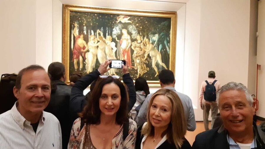 Florence: Uffizi Gallery and Accademia Gallery Guided Tour - Practical details that affect your day
