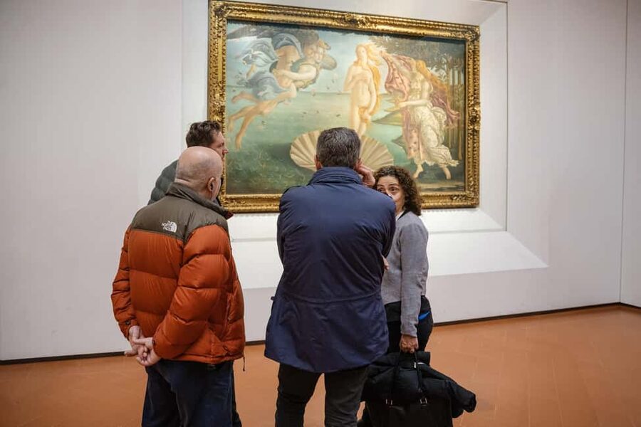 Florence: Uffizi Gallery Skip-the-Line Guided Tour - Botticelli’s Venus and the Power of a Famous Image