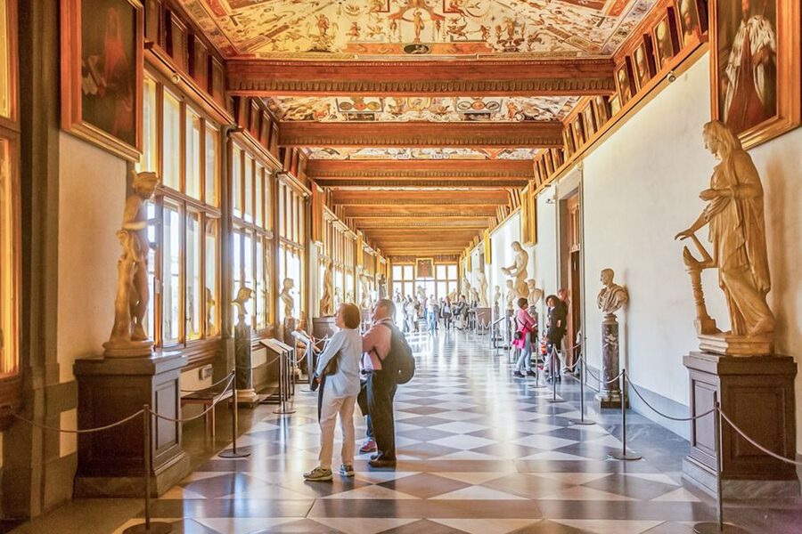 Florence: Uffizi Priority Ticket & Masterpieces Audio App - A walk beside the Vasari Corridor