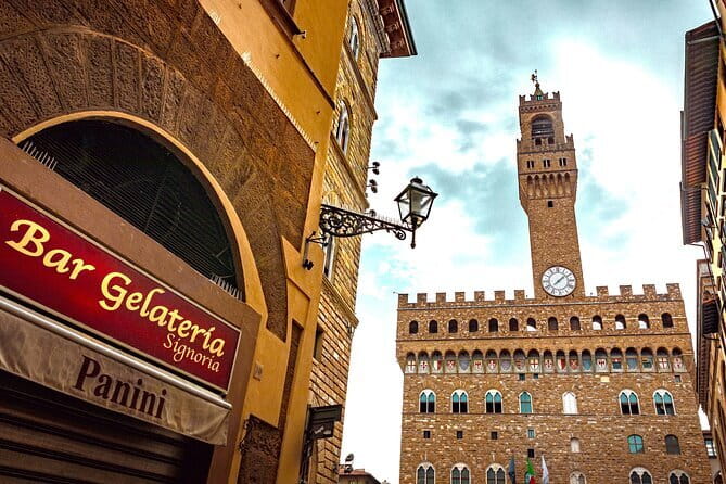 Florence Walking Tour - The Duomo and Baptistery: Florence’s famous center