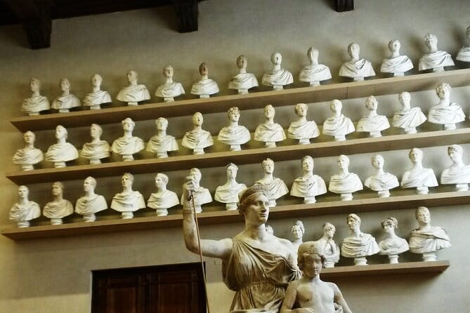 Florence Walking Tour with Accademia, Uffizi & Lunch - What this Florence tour is trying to accomplish