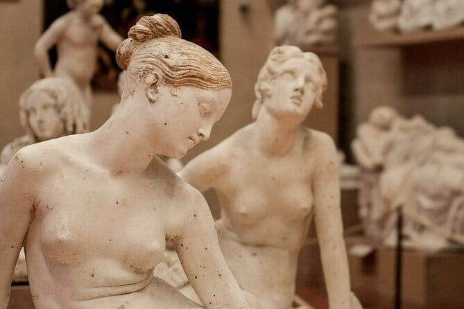 Florence Walking Tour with Accademia, Uffizi & Lunch - From the Porcellino to Piazza della Signoria