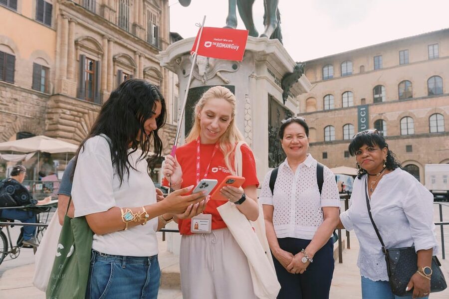 Florence: Walking Tour with David, Duomo & Uffizi Gallery - How the pace feels across four to seven hours