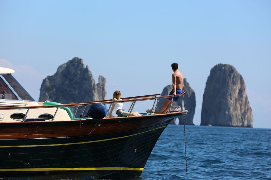 From Amalfi: Li Galli Islands and Capri Full-Day Boat Tour - Punta Campanella: the first swim in clear water