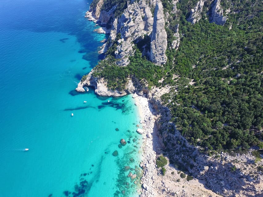 From Arbatax: Full-Day Guided Boat Tour of the Baunei Coast - Why a boat is the smart way to see the Baunei coast