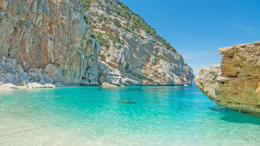 From Arbatax: RIB tour to Cala Mariolu and Cala Goloritzè - Leaving Arbatax and heading toward Pedra Longa