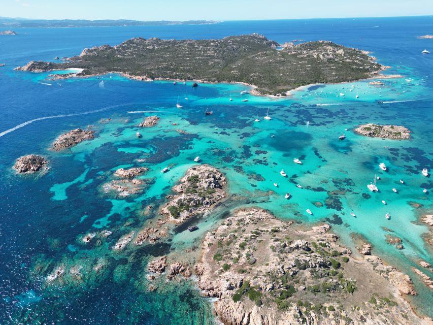 From Cannigione: La Maddalena Archipelago Boat Trip - One hour in La Maddalena town