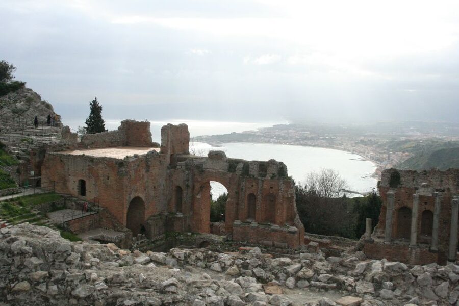 From Catania: Guided Tour of Mount Etna and Taormina - Tasting and local flavor after the volcano