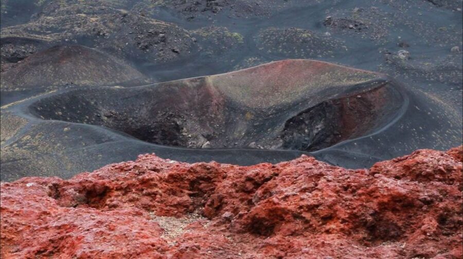 From Catania: Guided Tour of Mount Etna and Taormina - Two hours in Taormina without a guide