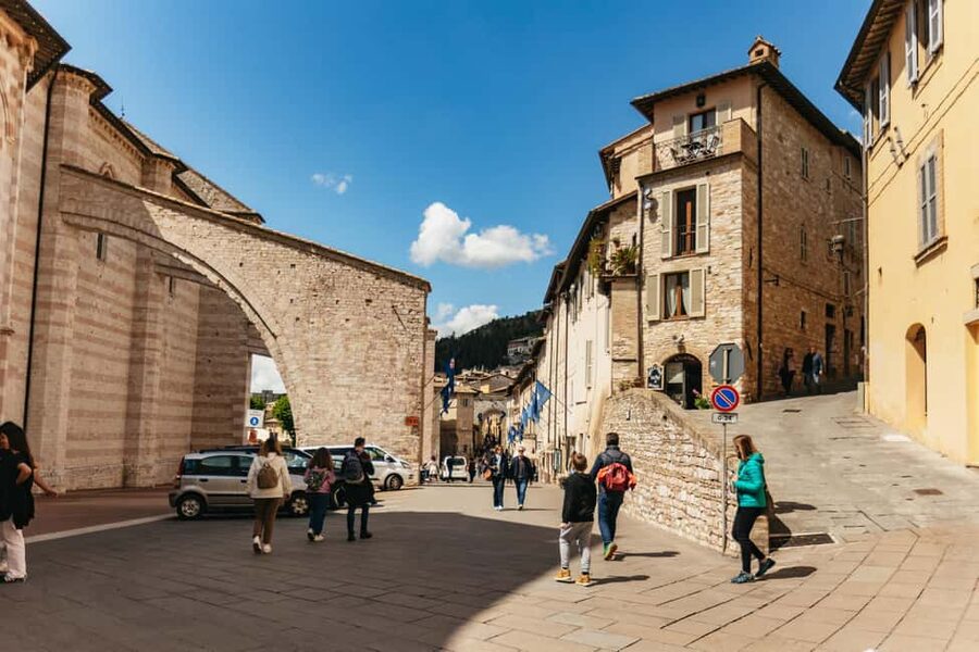 From Florence: Orvieto and Perugia Tour with Church Visits - Santa Maria degli Angeli and the Porziuncola