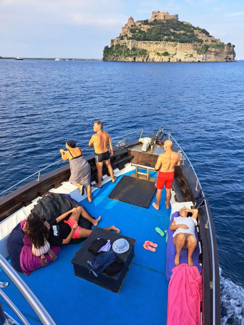From Ischia: Procida Island Full-Day Boat Tour with Lunch - Vivara and the Approach to Procida