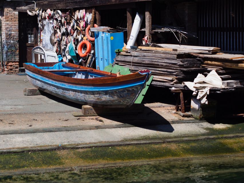 From Lake Garda: Full-Day Guided Group Tour of Venice - What is not included in the advertised price