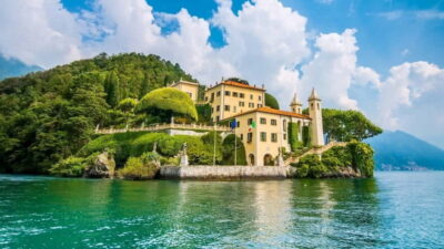 Lake Como, Bellagio & Varenna with Private Boat