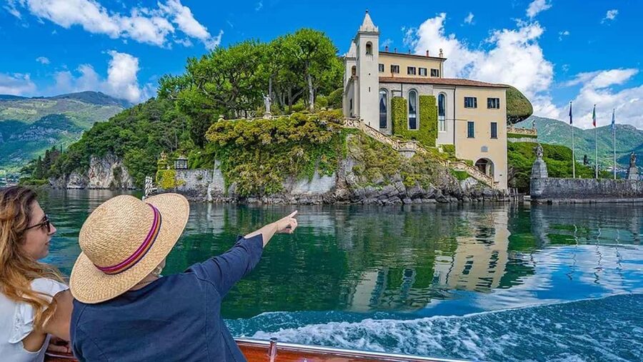 From Milan: Small Group Como, Bellagio, Varenna, Boat Cruise - Bellagio: postcard streets and a useful lunch stop