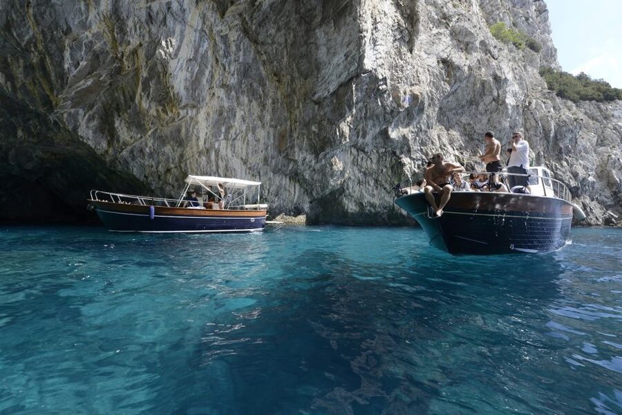 From Naples: Capri Boat Day Trip with Drinks - Swimming and snorkeling in Capri’s clear water
