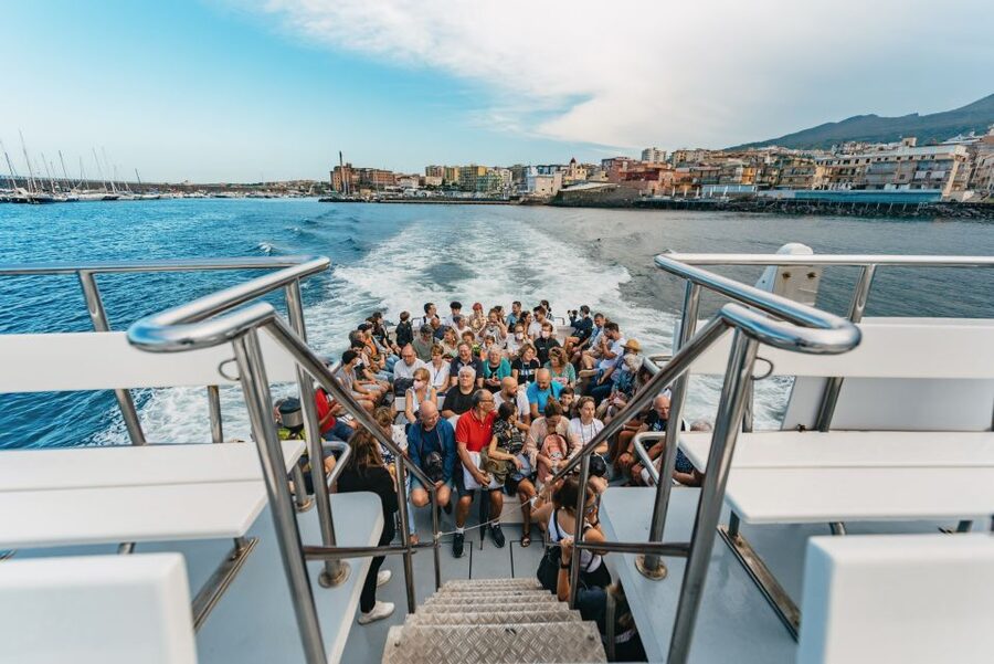 From Naples: Gulf of Naples & Capri Sightseeing Boat Tour - Key points to know before booking