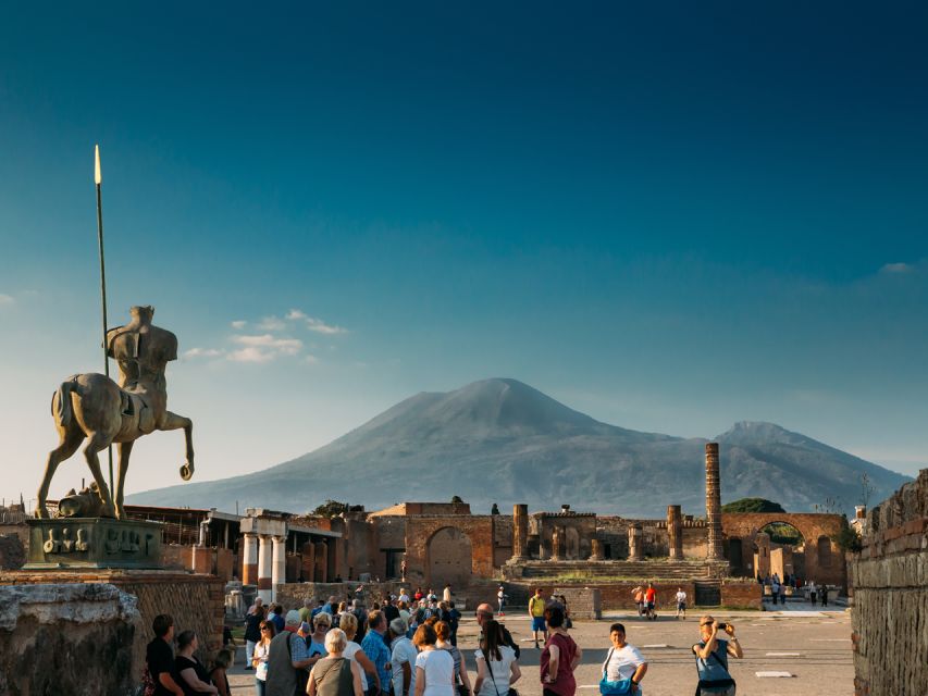 From Naples: Mount Vesuvius and Pompeii Ruins Combo Day Trip - What to bring and how to use your time