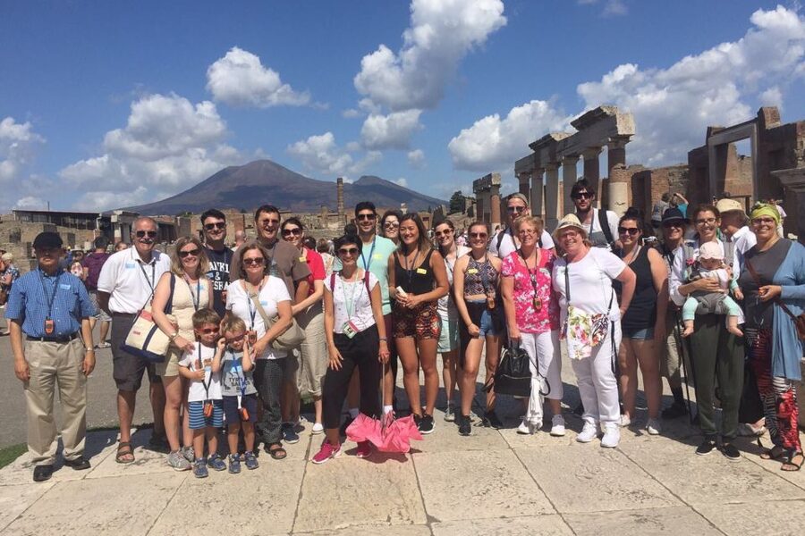 From Naples: Pompeii and Herculaneum Tour with Lunch - Group size, guides, and the small-group question
