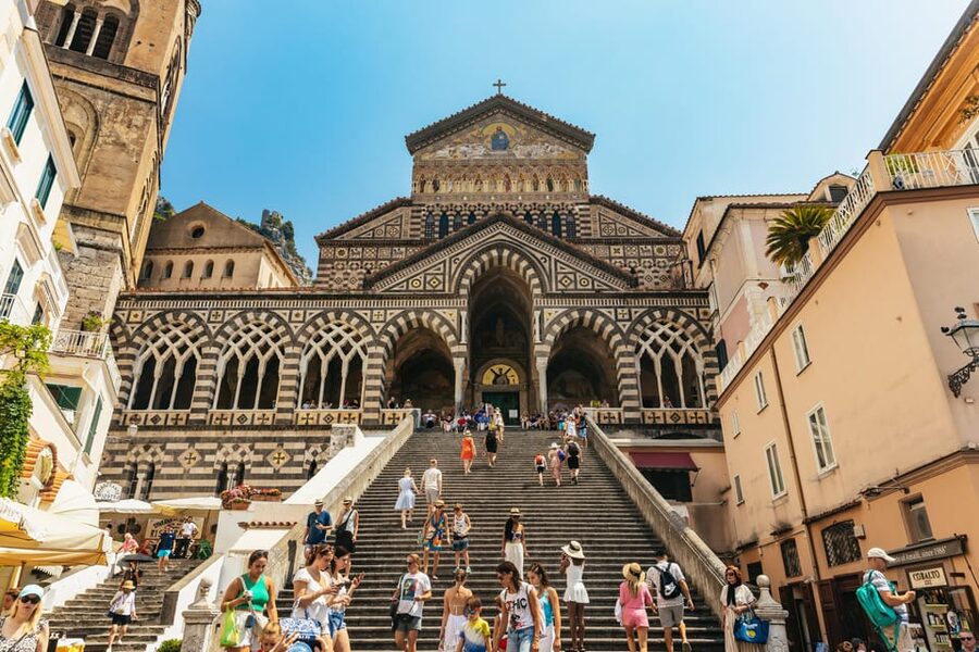 From Naples: Positano and Amalfi Boat Tour with Drinks - Returning toward Sorrento with limoncello