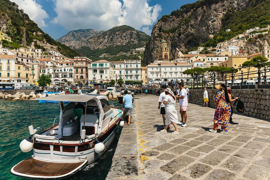 From Naples: Positano and Amalfi Boat Tour with Drinks - Meeting in Naples and riding to Piano di Sorrento