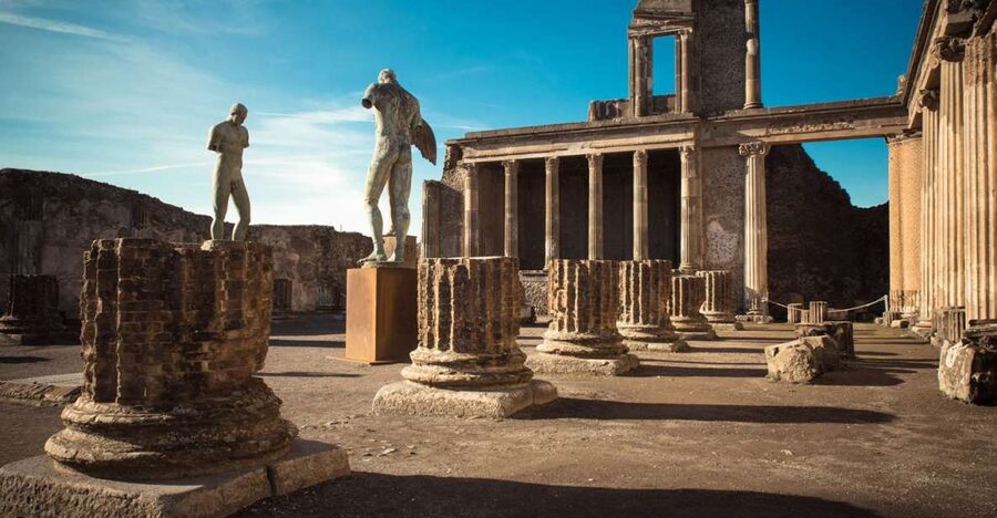 From Naples: Ruins of Pompeii - Key points to know before booking