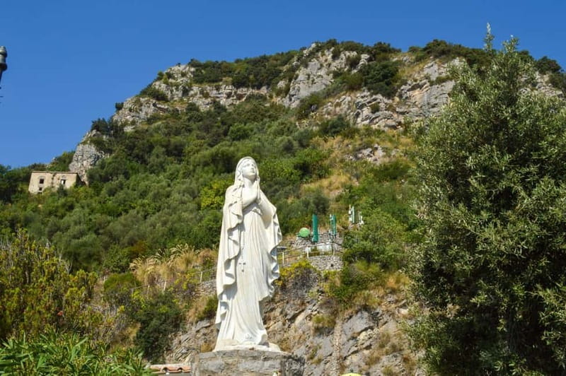From Naples/Salerno: Pompeii, Sorrento, and Positano Tour - Who should book this tour?