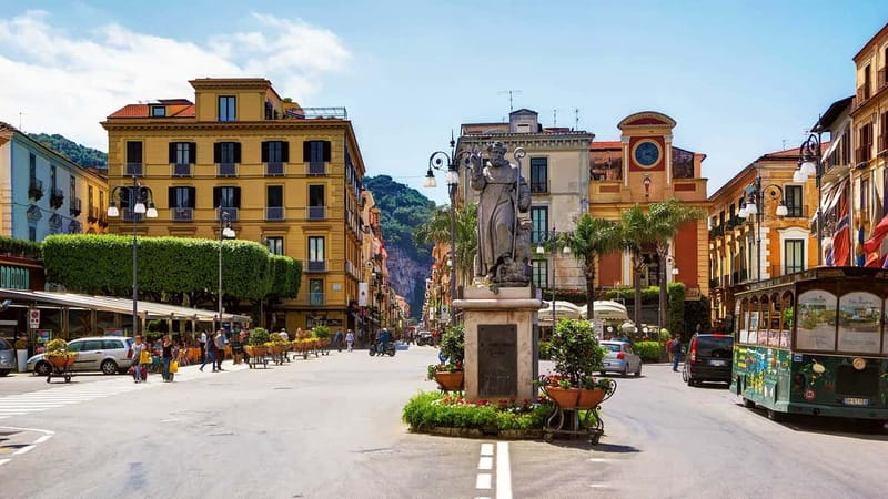 From Naples: Sorrento, Positano and Amalfi Tour - How the timing really feels
