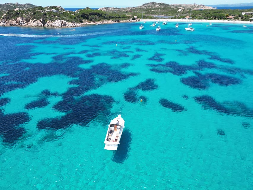 From Palau/La Maddalena: All inclusive Yacht Tour - Key points at a glance