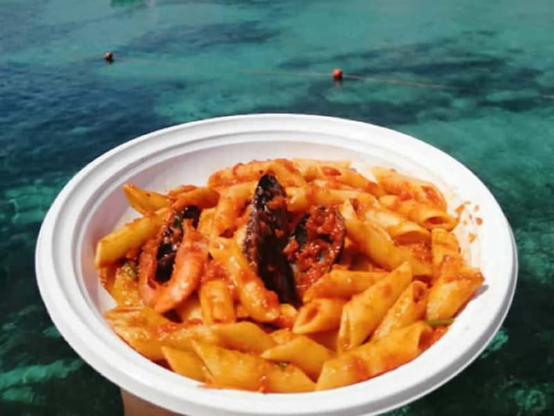From Palau: La Maddalena Cruise with Lunch & Drinks - Lunch, drinks, and the real value